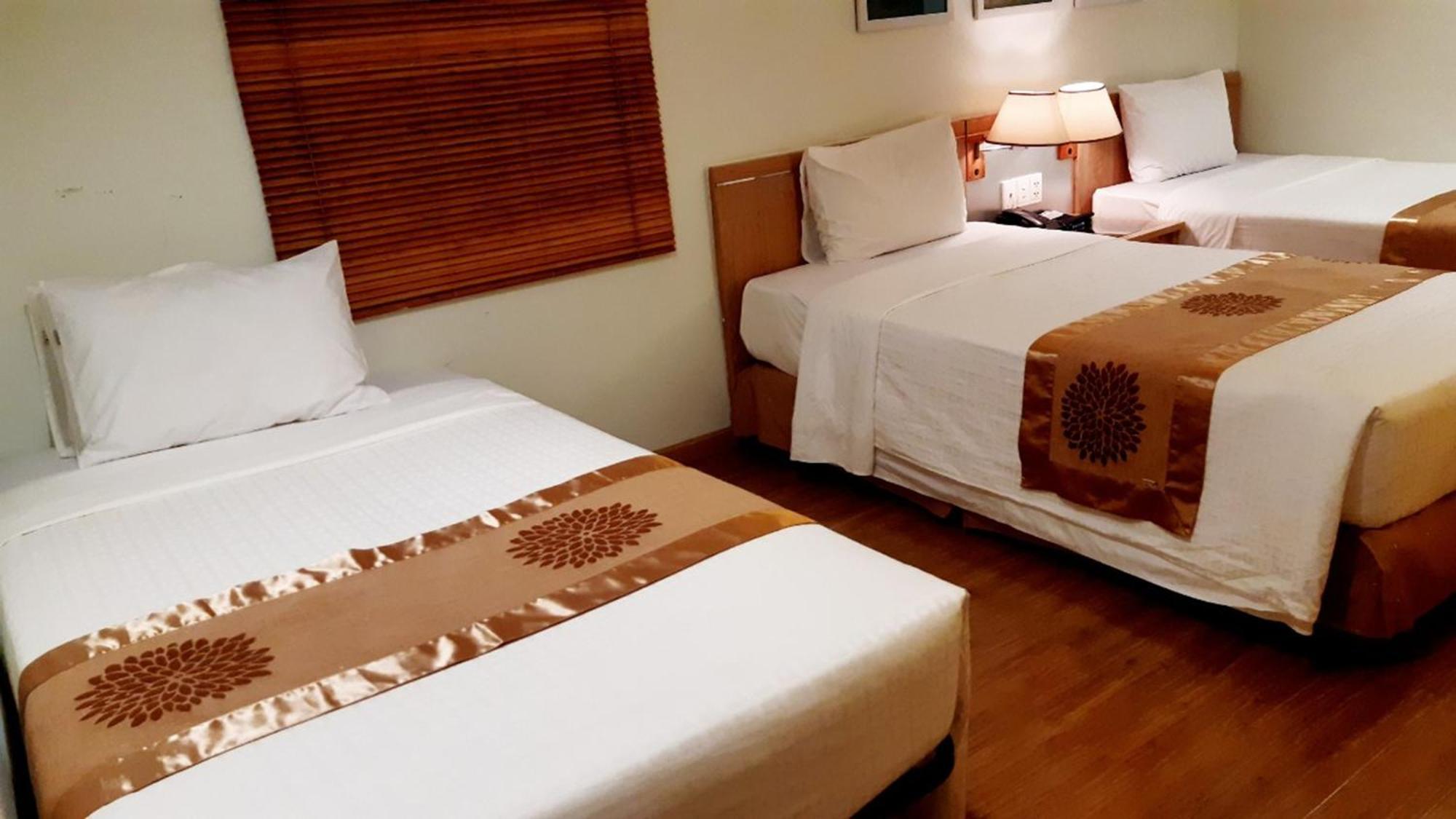 Vien Dong Hotel - Near Bui Vien Walking Street Ho Chi Minh-byen Eksteriør bilde